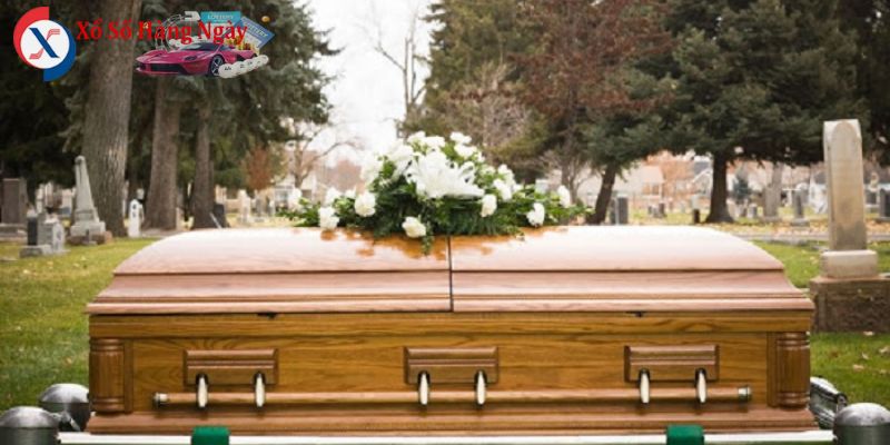 Mơ thấy quan tài thường được liên kết với các con số may mắn