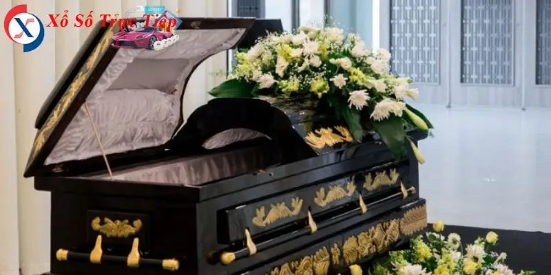 Mơ thấy quan tài thường được liên kết với các con số may mắn
